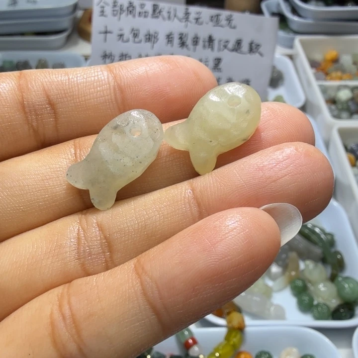 未镶嵌和田玉珠宝半成品