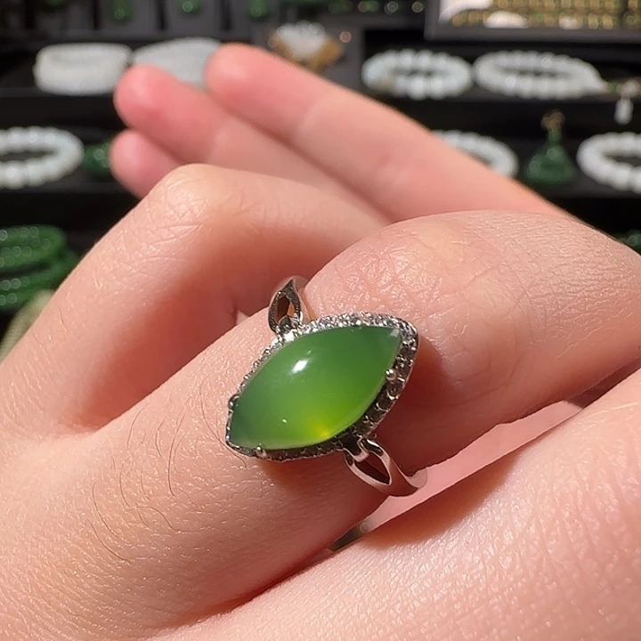 和田玉（碧玉）未镶嵌戒指