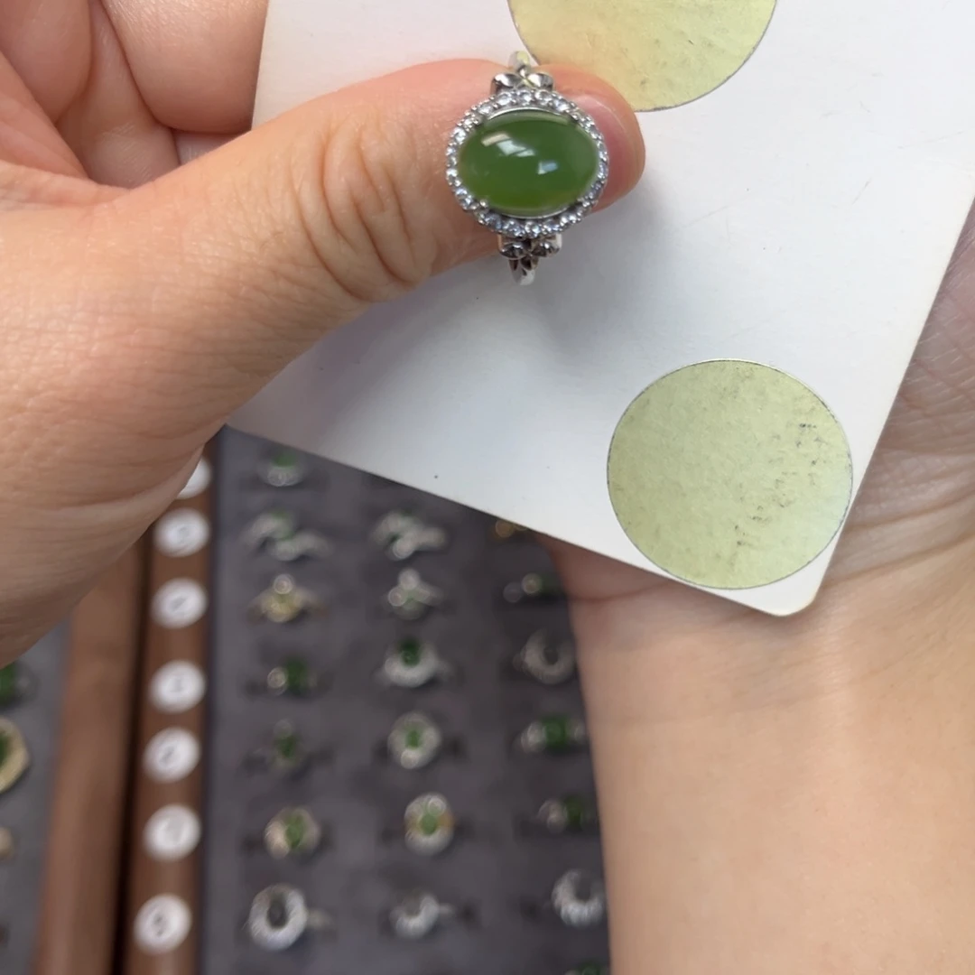 银S925镶嵌戒指和田玉