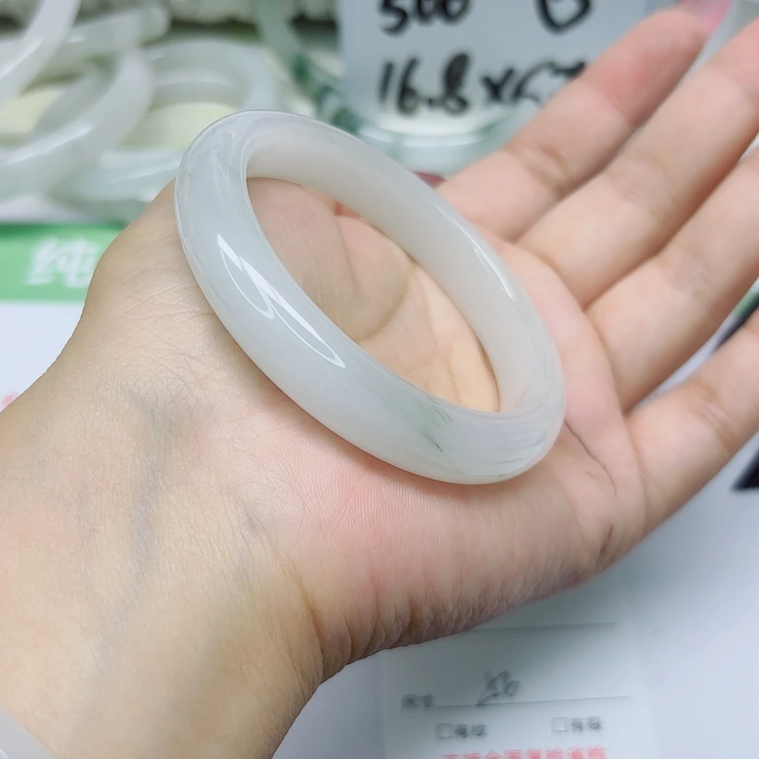 未镶嵌手镯石英质玉53/5655