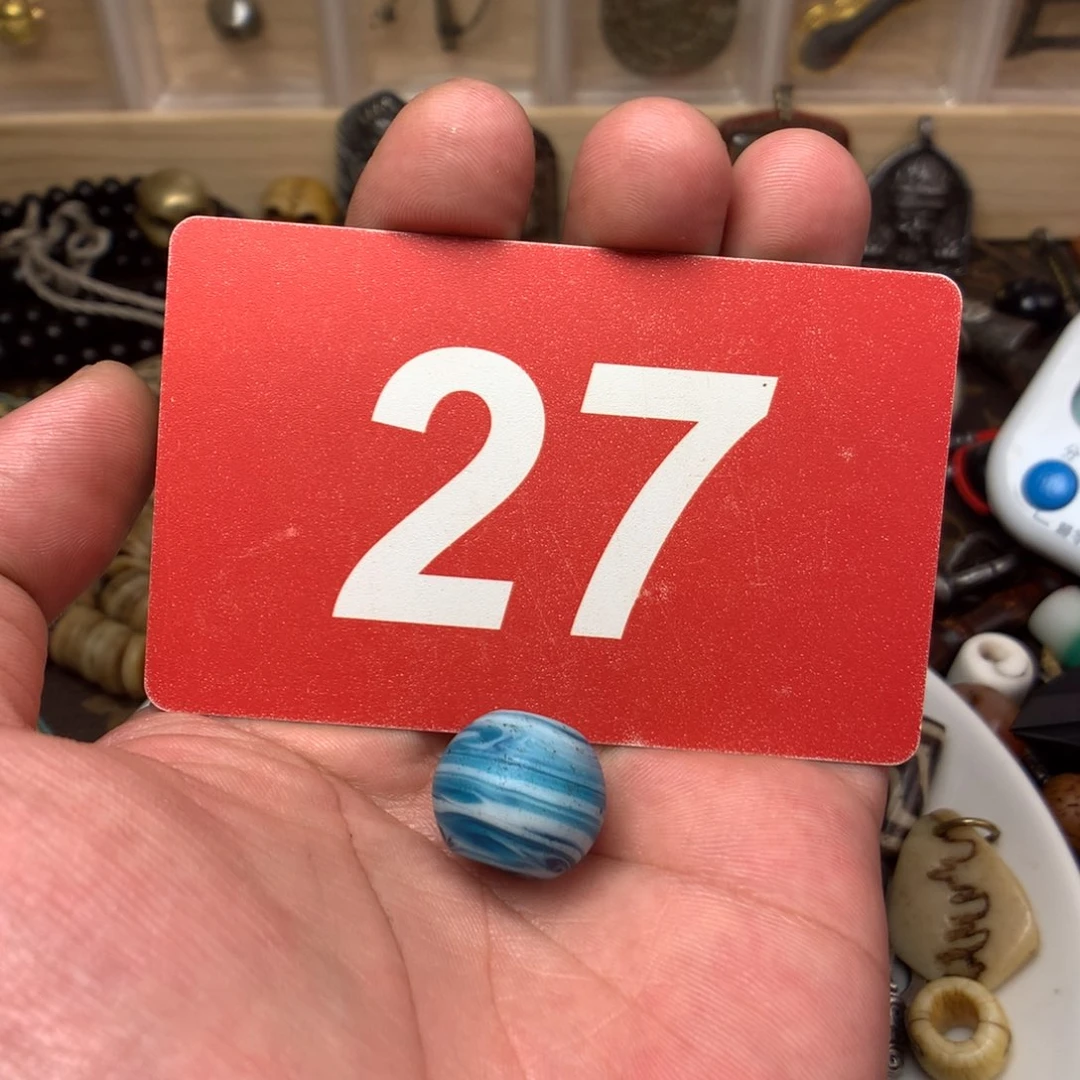 桃核吊坠鑫**n………………………………