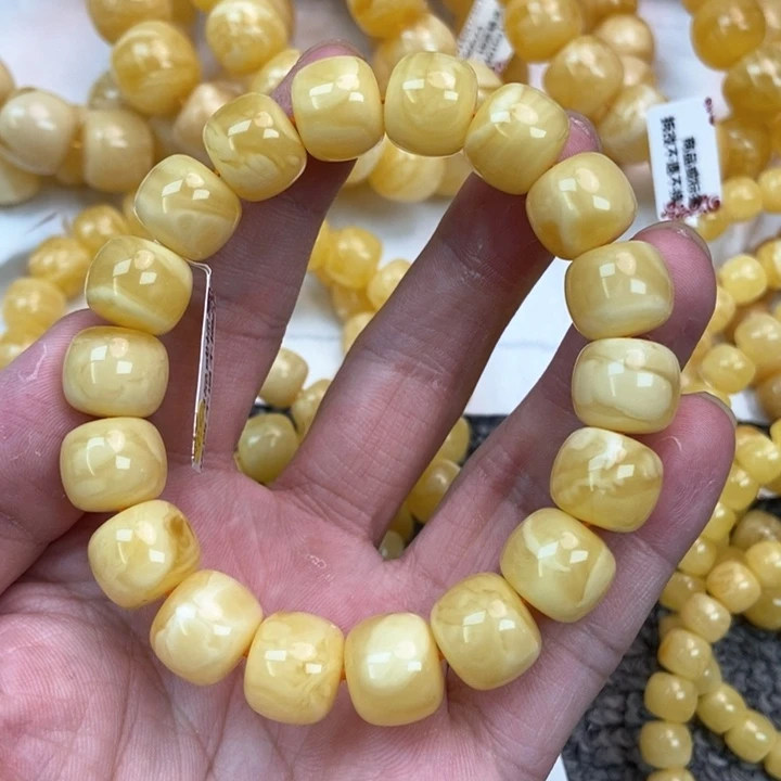 琥珀未镶嵌珠宝奇石8