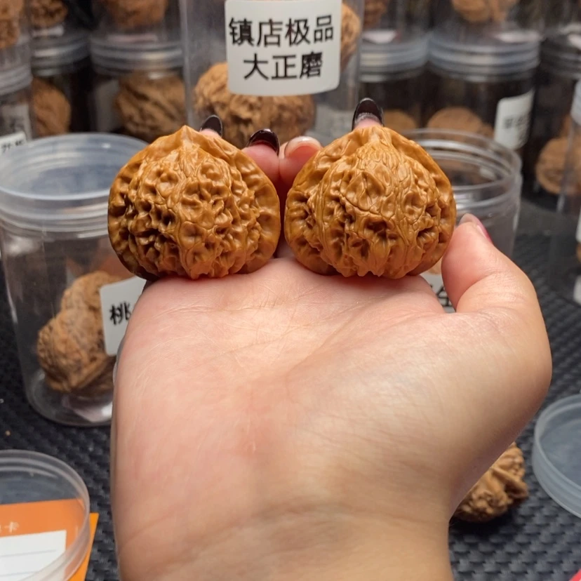 【闪购商品】核桃其他一***宫灯41。