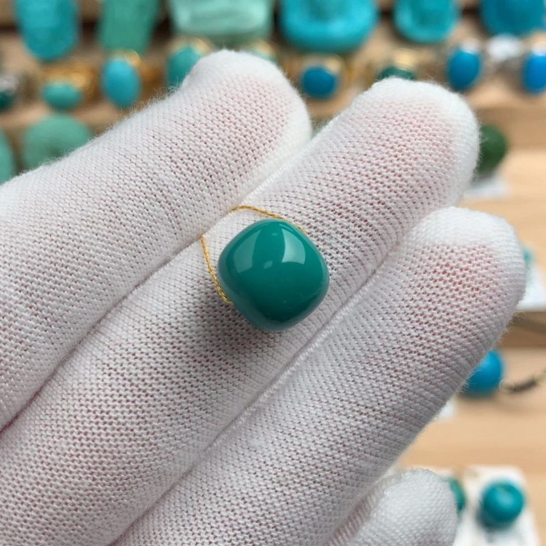 绿松石配饰未镶嵌11-10mm