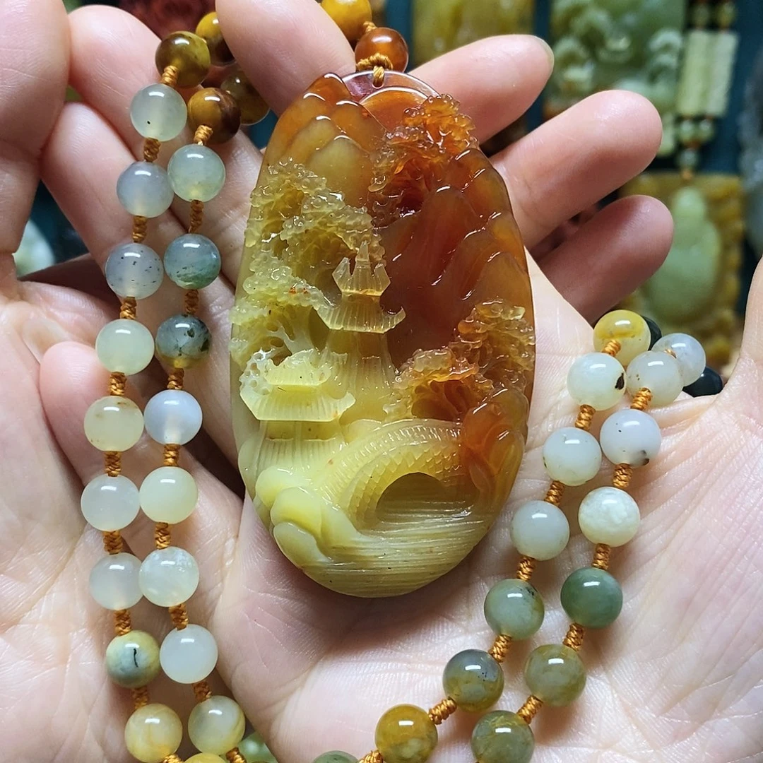 岫玉未镶嵌吊坠(赠链)