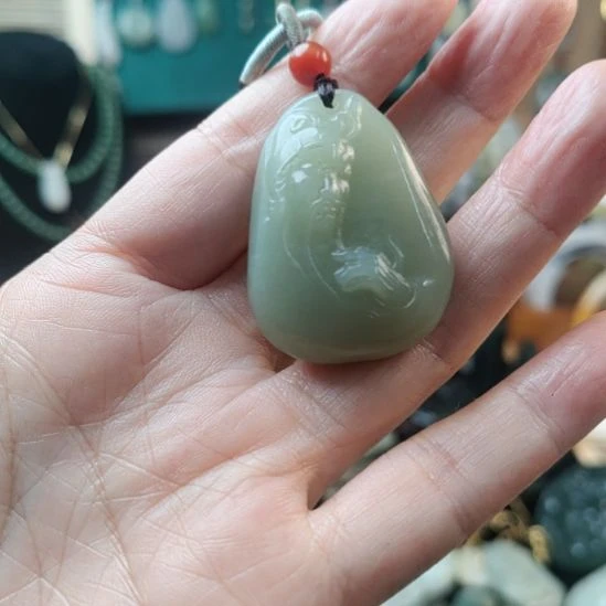 和田玉（青玉）未镶嵌颈饰