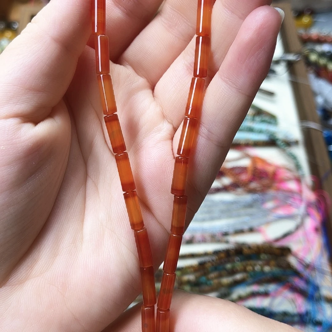 玛瑙/玉髓未镶嵌珠宝半成品红玛卡4圆柱一条