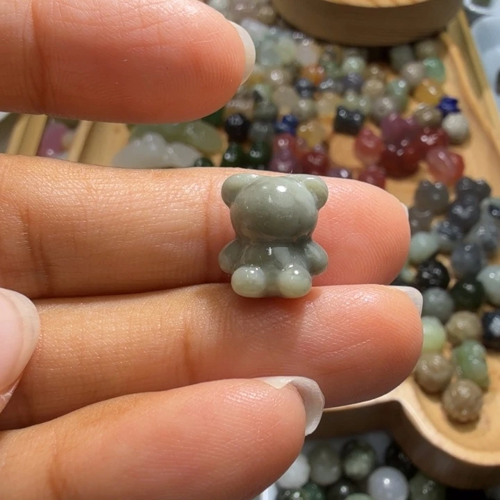 和田玉未镶嵌珠宝半成品