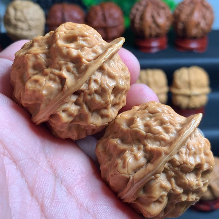 文玩核桃吊坠荷叶金蟾43