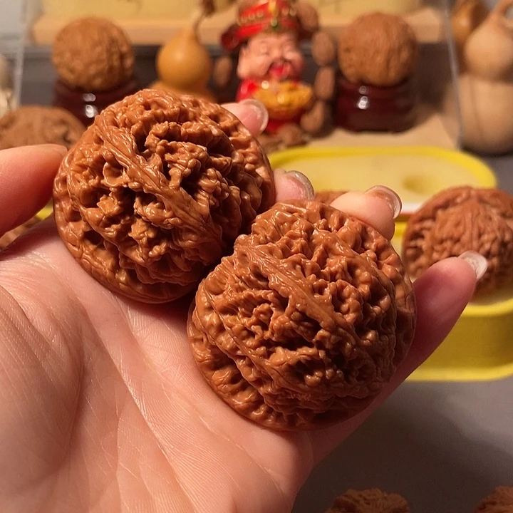 防****文玩核桃吊坠47粗金