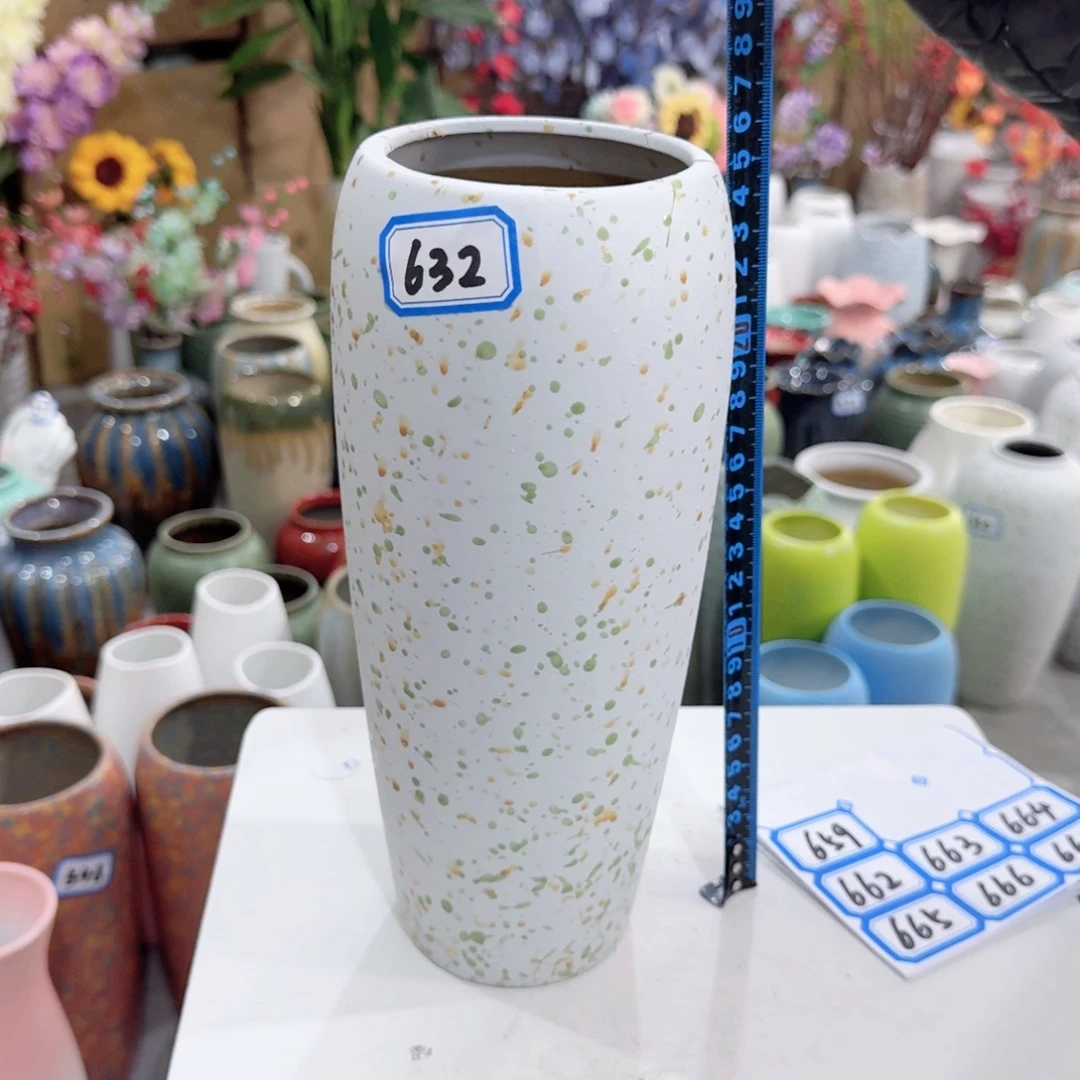 632号陶瓷高25厘米清理一个