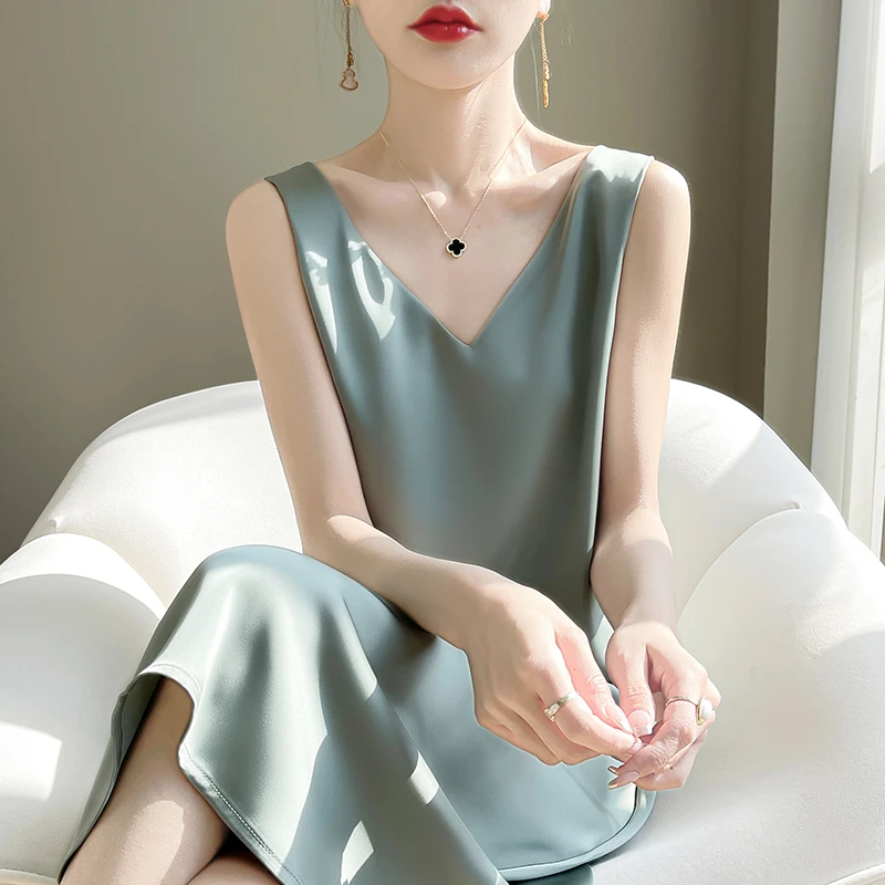 【现货宠粉】新款连衣裙中长款醋酸缎面纯色吊带裙法式垂感百搭裙子