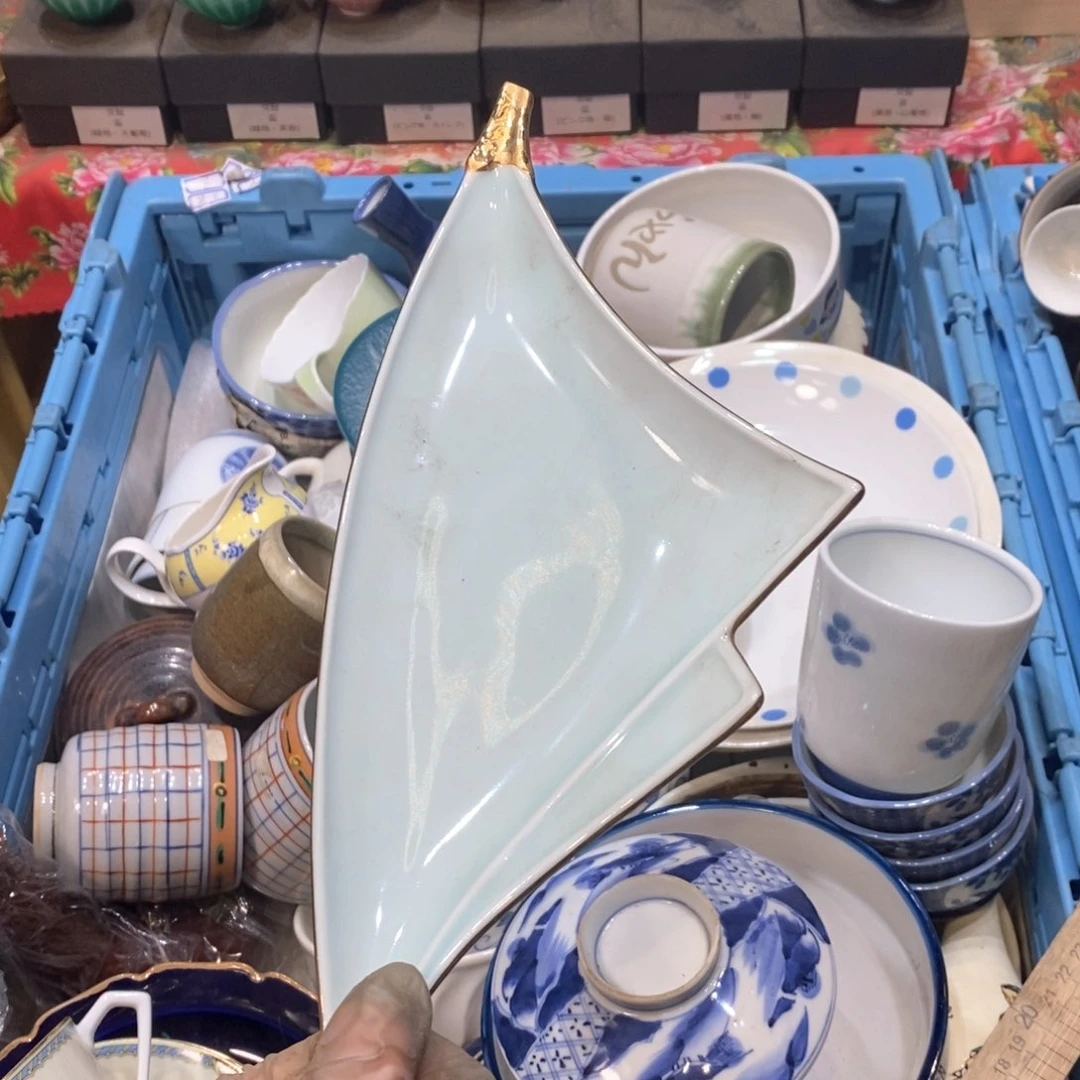 瓷片骄****p统计哈哈哈哈哈哈