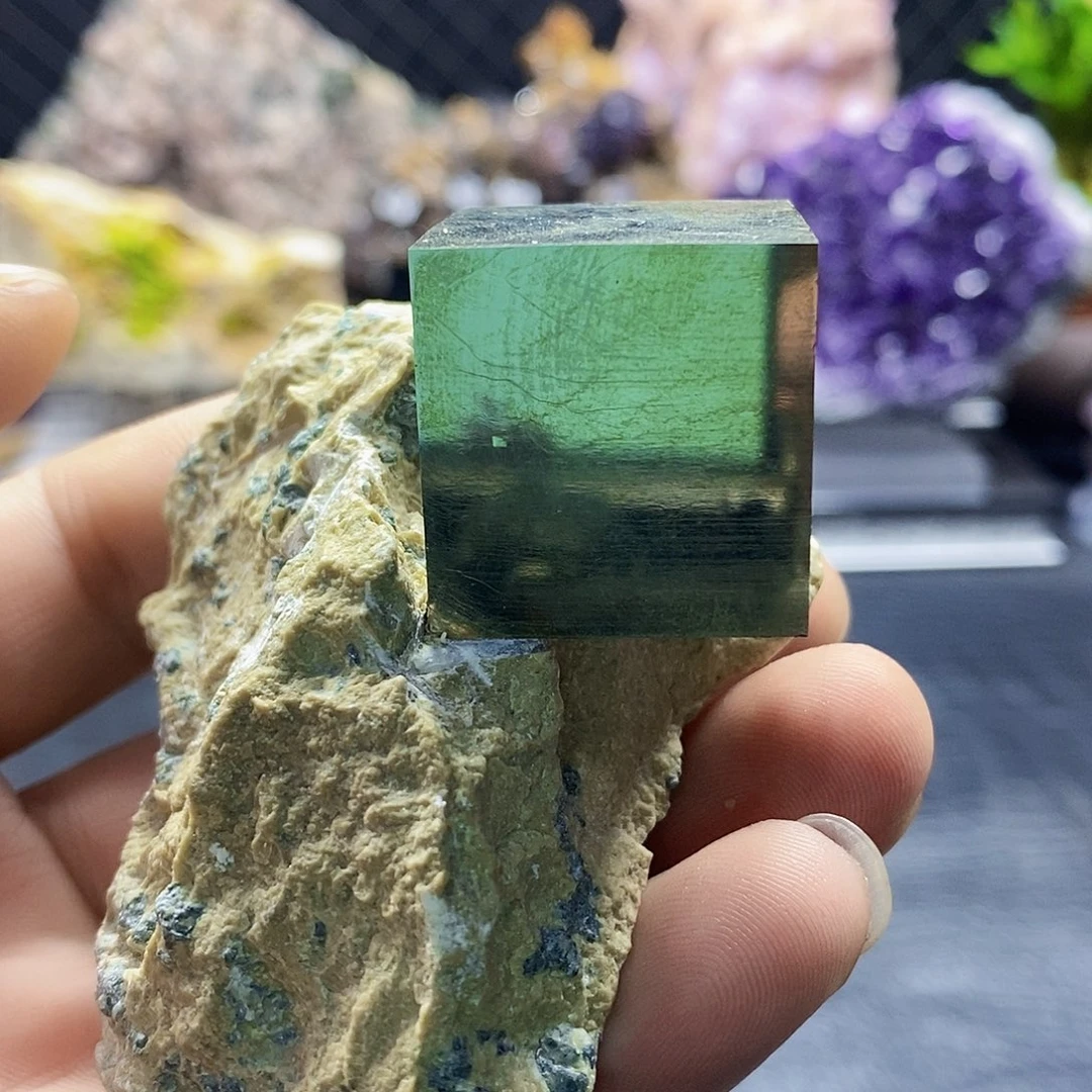 亚克力西班牙黄铁矿摆件