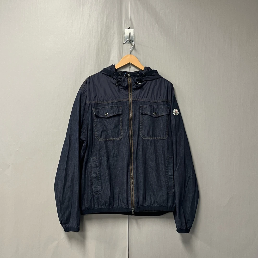 99新 MONCLER 深蓝色徽标牛仔连帽外套 6码 #8321