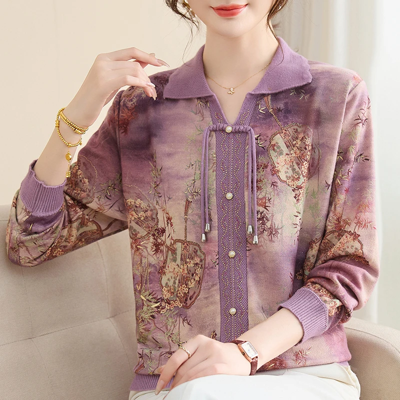 小衫翻领春秋减龄秋季时尚长袖薄款中老年女装套头洋气通勤针织衫