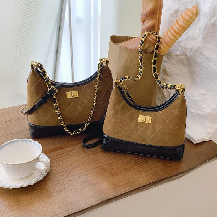 2025新款休闲复古百搭单肩高级感时尚菱格链条磨砂皮腋下包3020