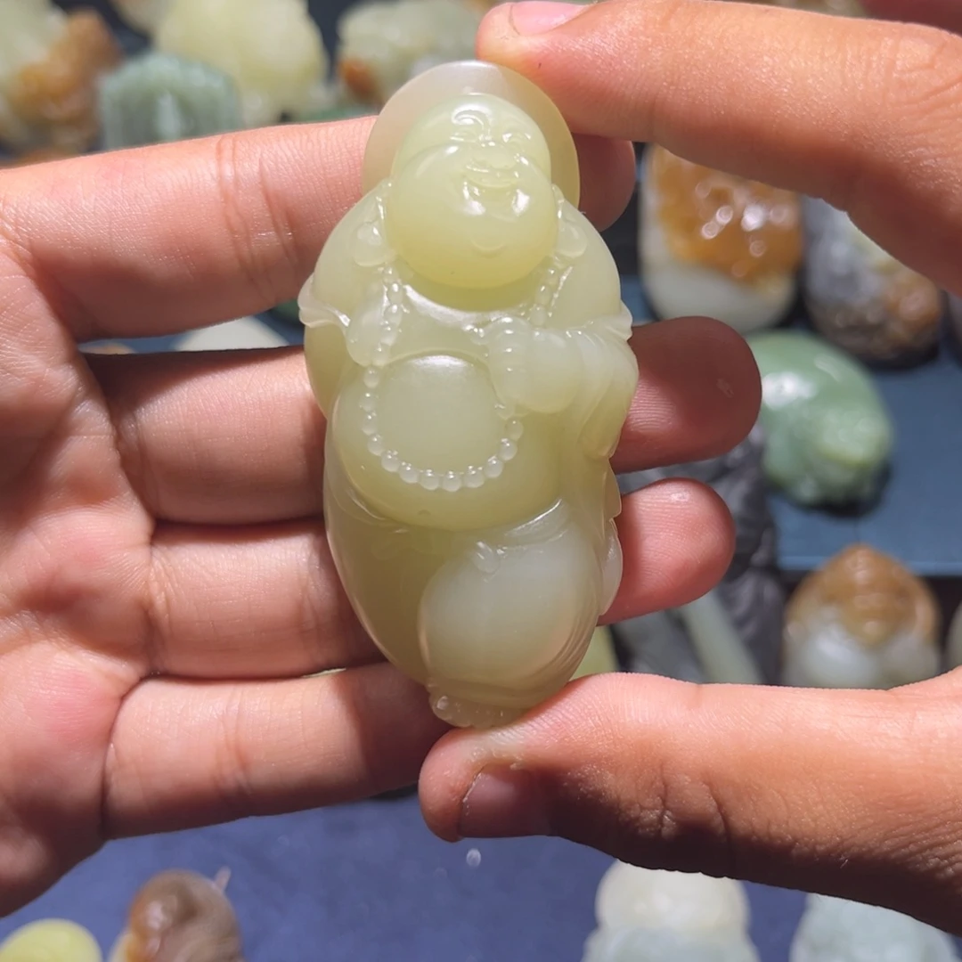 和田玉未镶嵌挂件