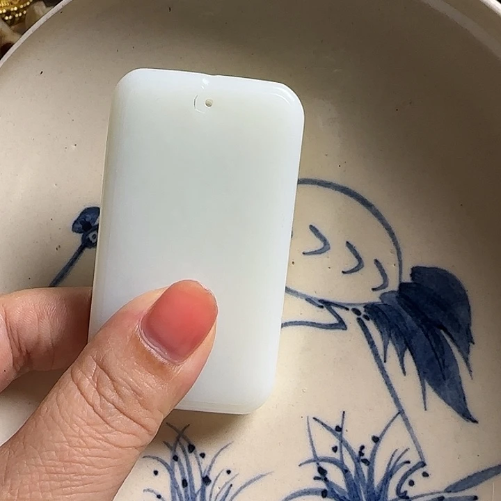 1***丑瓷片新号开播挂件一个