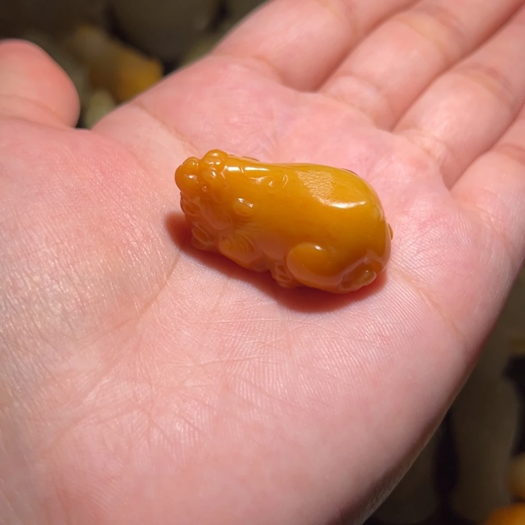 颈饰未镶嵌和田玉军*