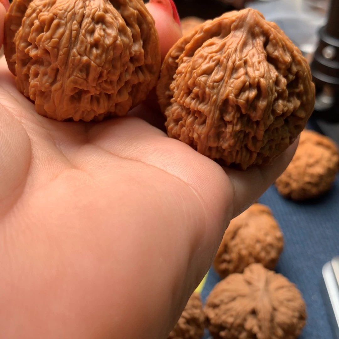 【闪购商品】把件文玩核桃泽****?南疆三角42