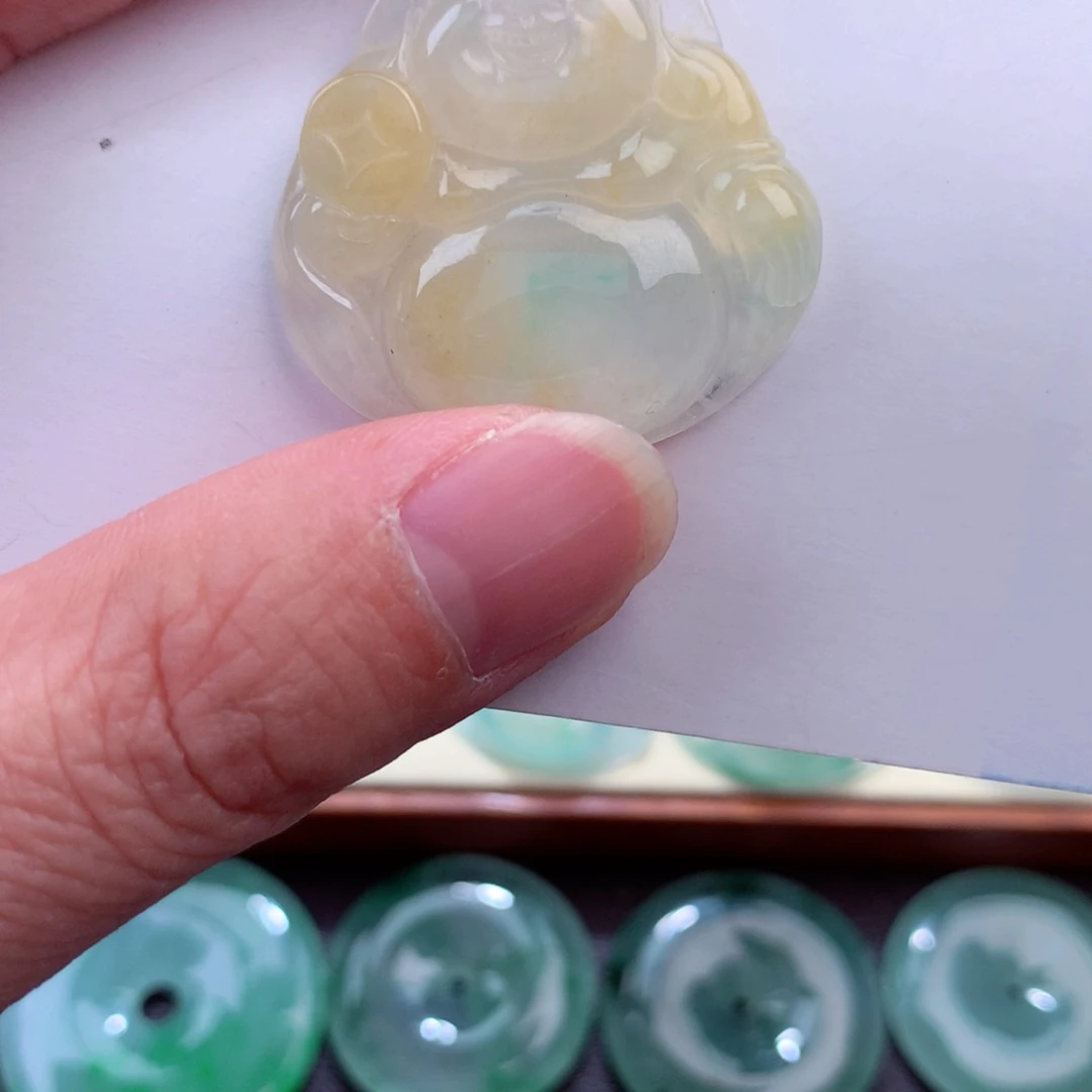 翡翠吊坠(不含链)18K金镶嵌