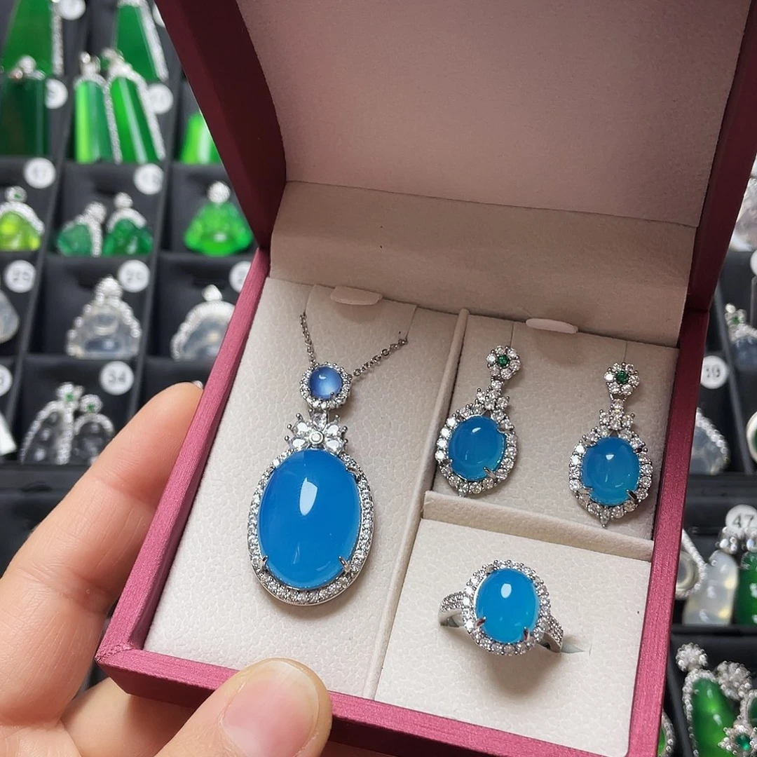 玛瑙/玉髓合金颈饰