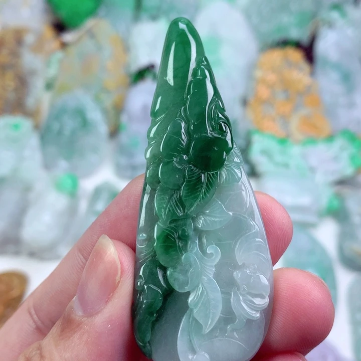 翡翠未镶嵌吊坠(不含链)