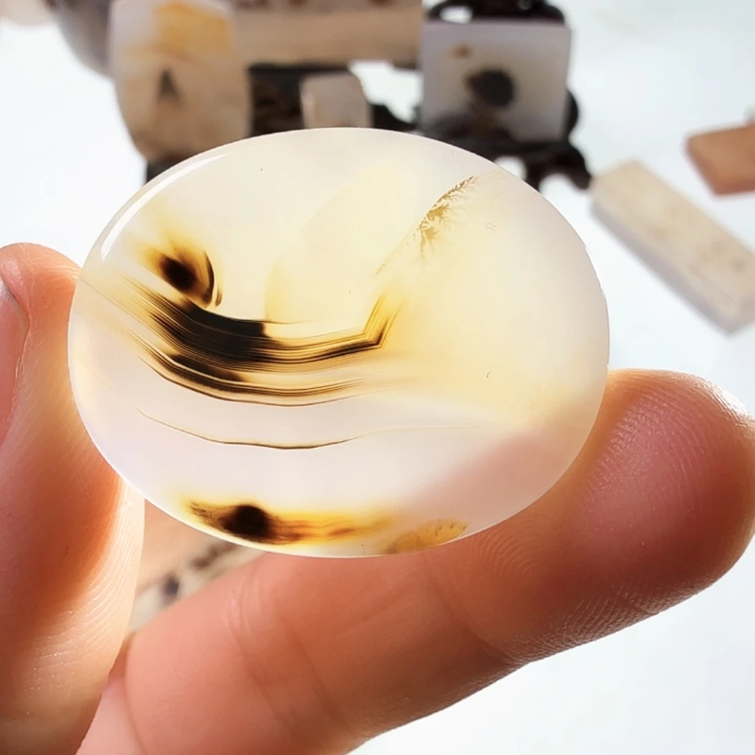 玛瑙/玉髓未镶嵌珠宝半成品