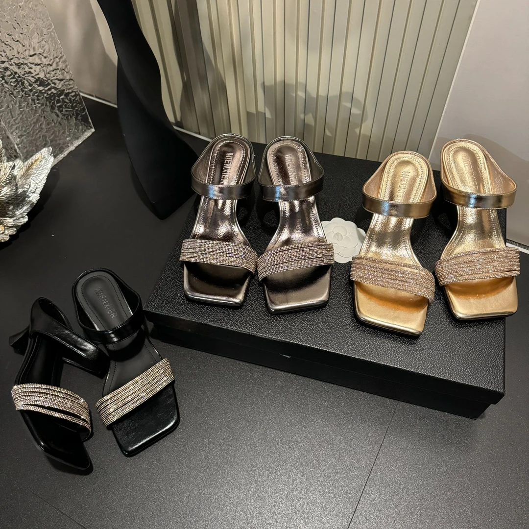 【现现】夏季新款高级绝美水钻一字带时尚设计仙女风爆款凉拖-5CM