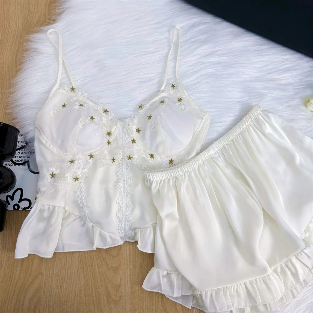 冰丝睡衣女夏季新款蕾丝吊带纯欲风带胸垫家居服短款套装Q188