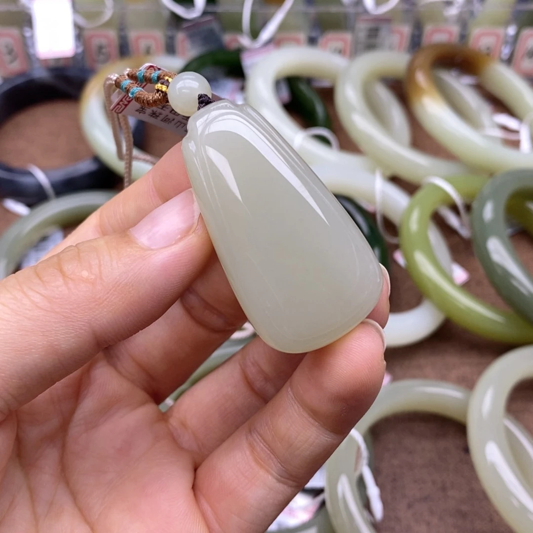 和田玉未镶嵌吊坠(不含链)韩*