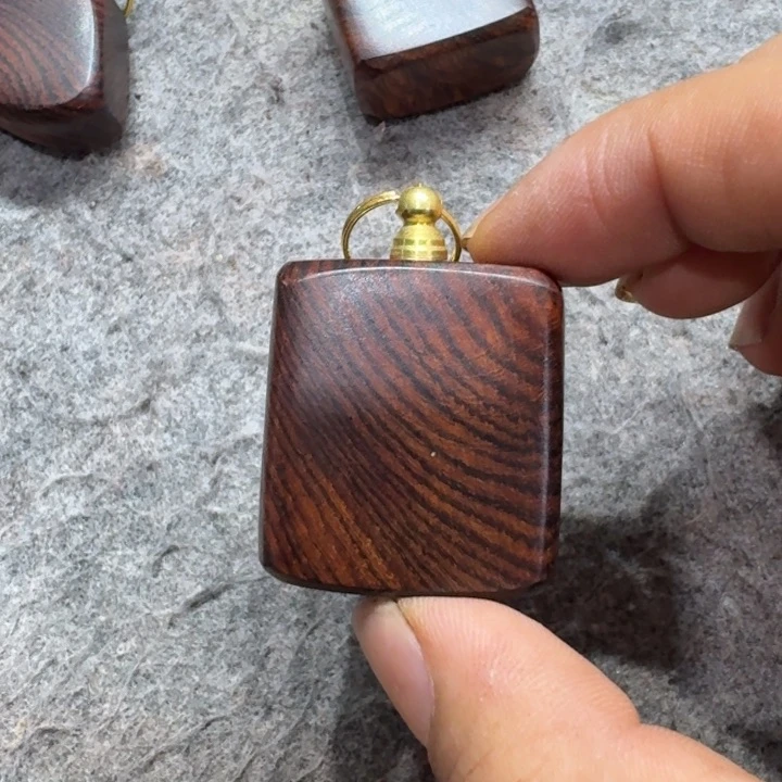 有机玻璃g****f小件物品