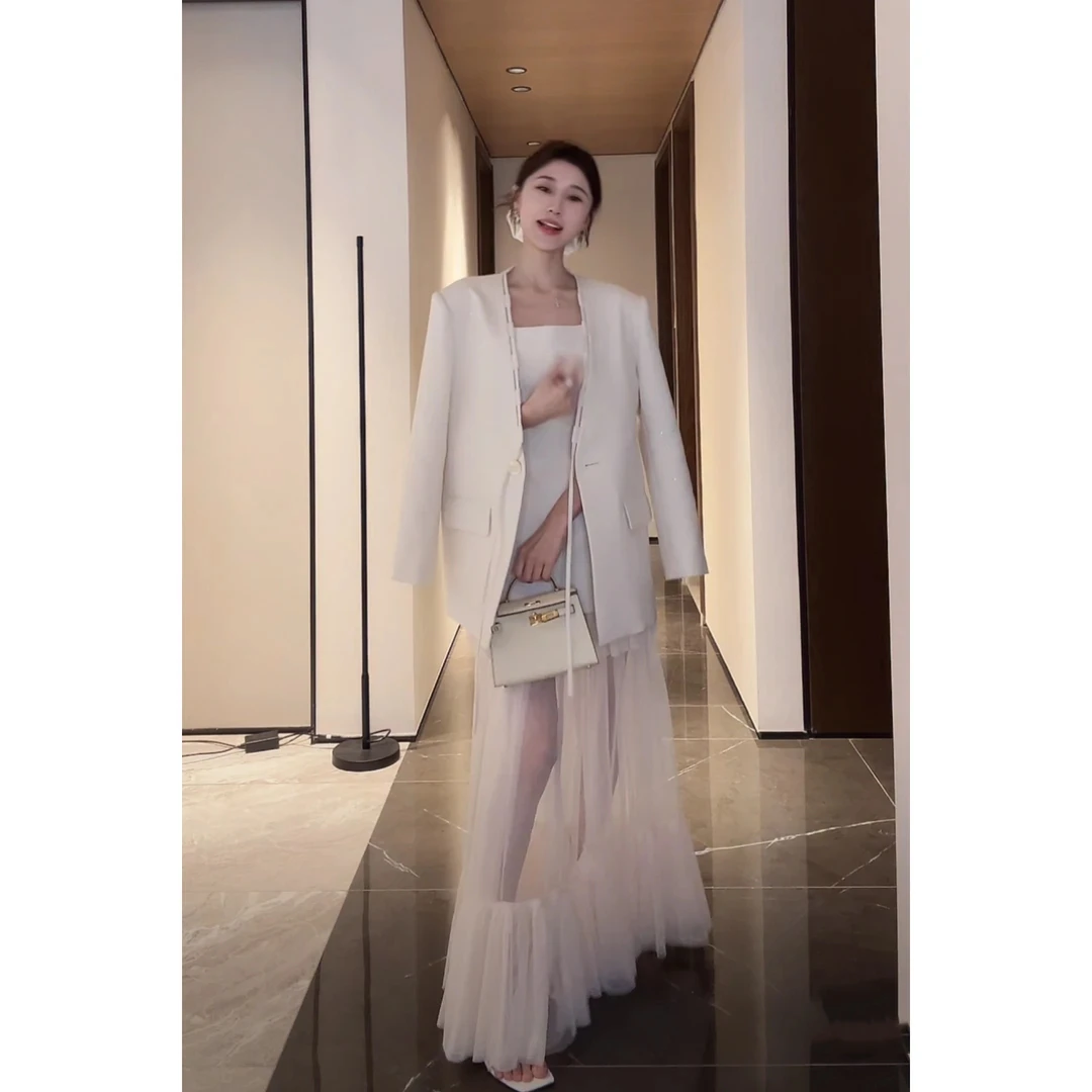 【现货】2025新款宽松廓形烫银简约时尚西装外套+设计感吊带连衣裙