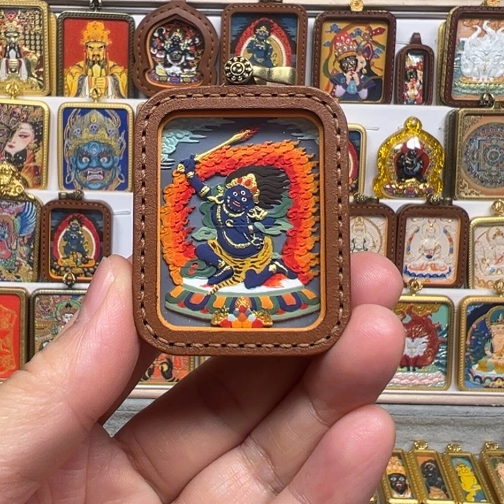 吊坠不动明王单面擦擦