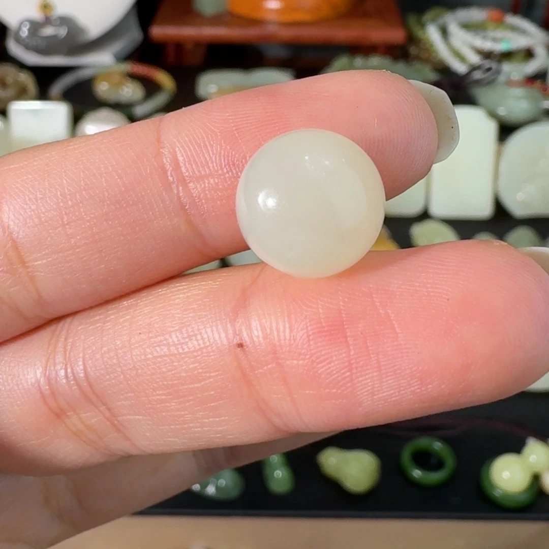 蜡***心和田玉未镶嵌手链