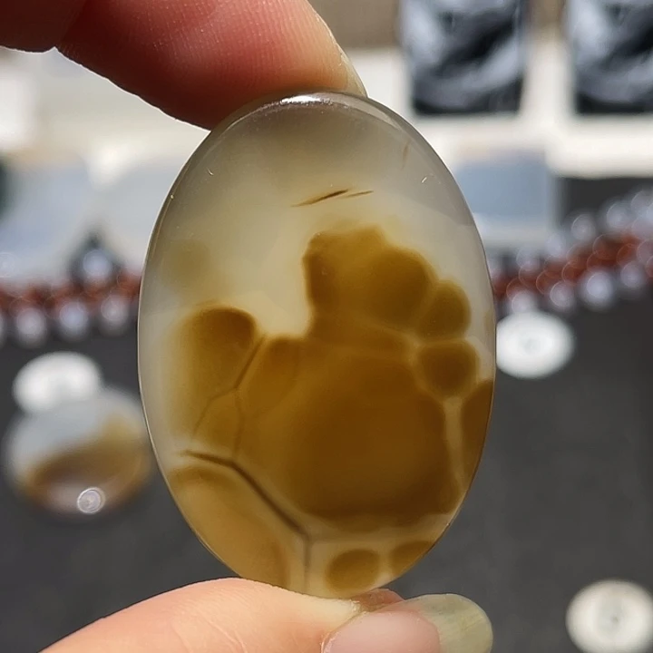 玛瑙/玉髓未镶嵌吊坠(不含链)