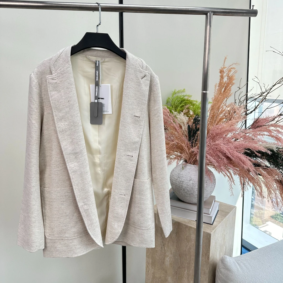 JOSIE CHOW【米色】女款米色西装外套。JC844356