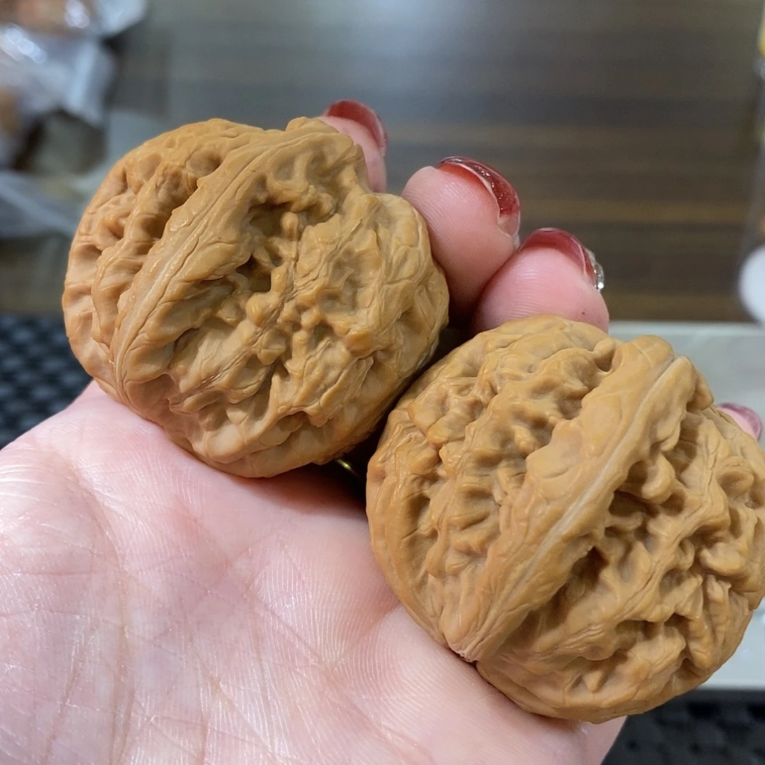 文玩核桃把件红锦锦46微修