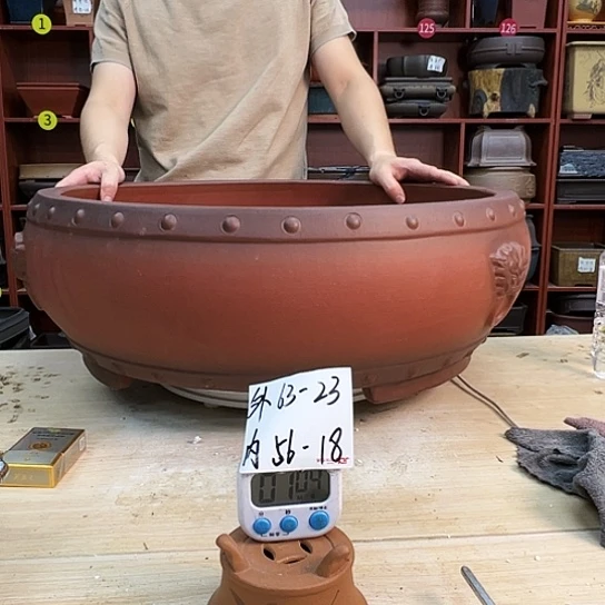 农****田紫砂花盆中香气浓重