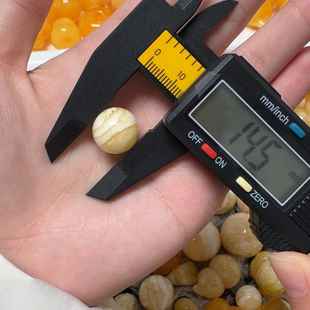 琥珀未镶嵌裸石蜜蜡圆珠