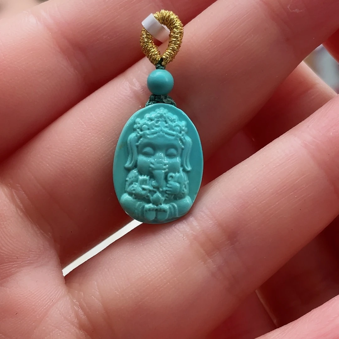 绿松石颈饰未镶嵌