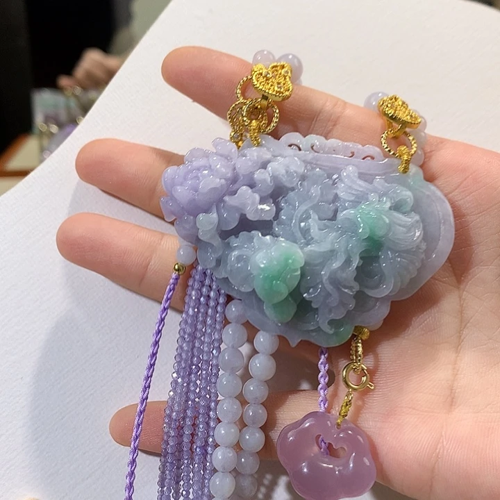 翡翠未镶嵌颈饰翡翠吊坠