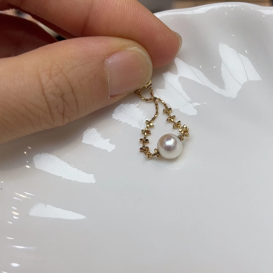 18K金镶嵌戒指海水珍珠
