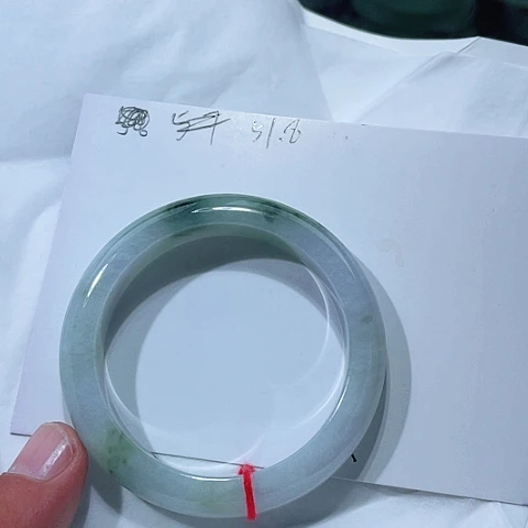 翡翠未镶嵌手镯天然翡翠手镯