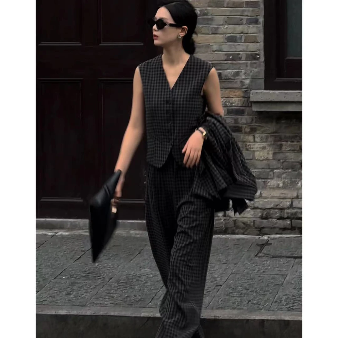 时尚套装女三件套2025春秋季