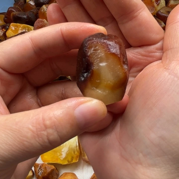 未镶嵌定制琥珀佳****班琥珀蜜蜡定制