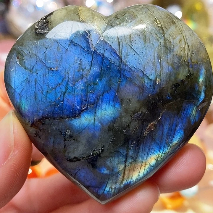 石材魔鬼蓝拉长石爱心