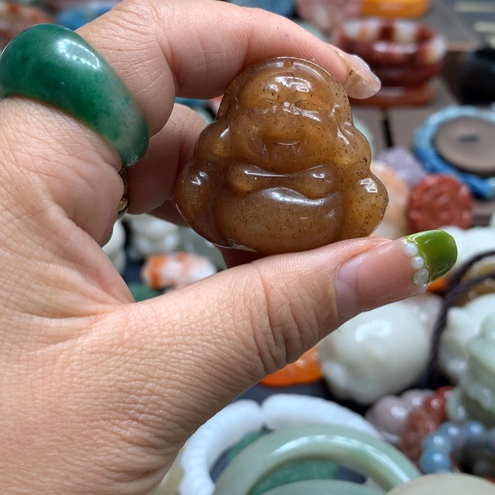石英质玉（黄龙玉）合金颈饰