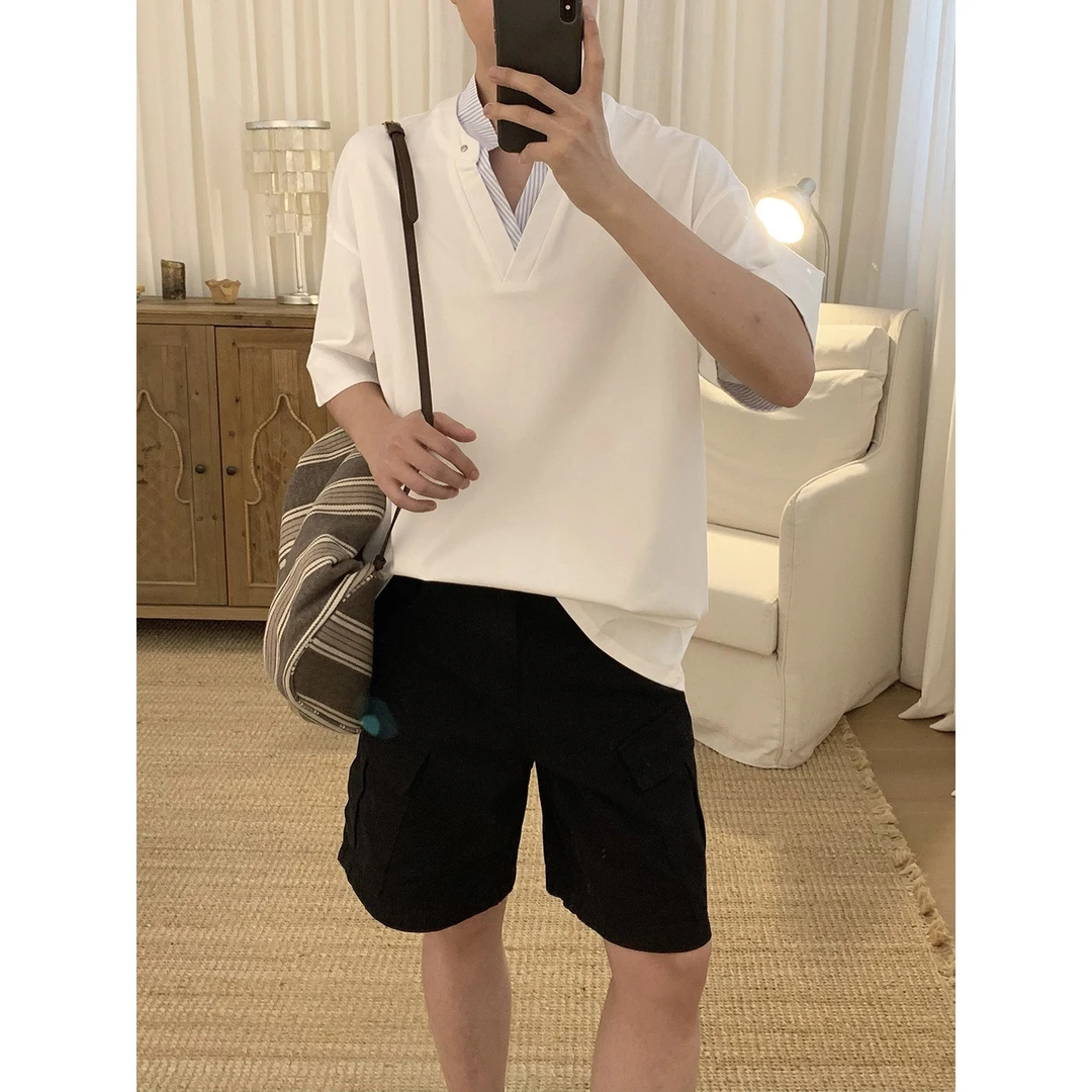 阿茶与阿古白色假两件短袖t恤男夏季潮流宽松休闲V领上衣A2506314